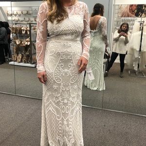 NWT DB Studio Beaded long Slv Wedding Gown Sz 10